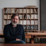 Pritzker 2026 es otorgado al arquitecto chileno Smiljan Radić Clarke